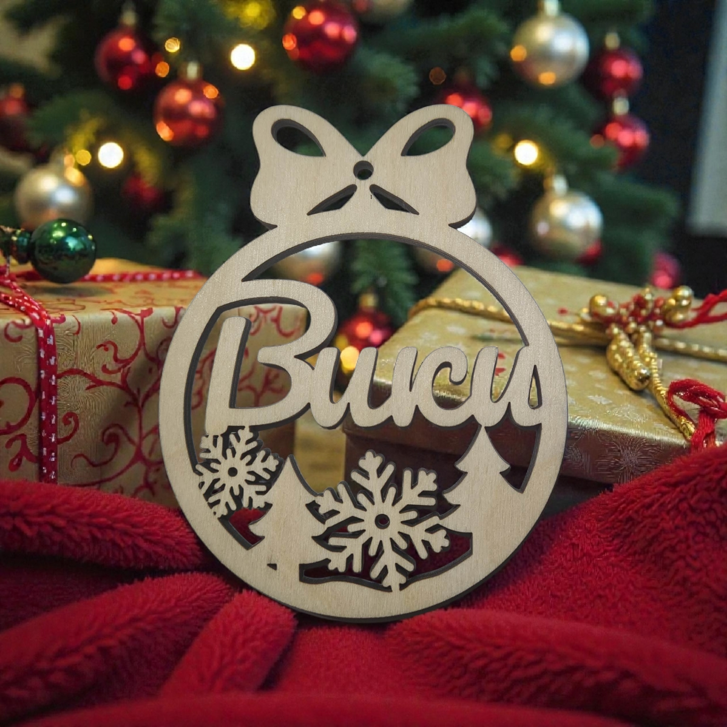 Дървена Коледна Играчка За Елха с Вашето име